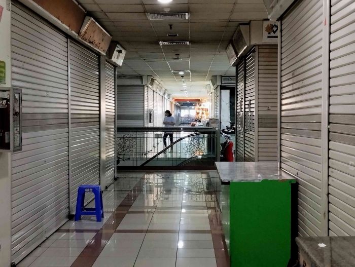 TikTok Shop Disetop, Pedagang Tanah Abang Gembira