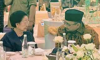 Yaqut Pamer Pamer Foto Semeja dengan Megawati, Ungkap Dapat Bocoran
