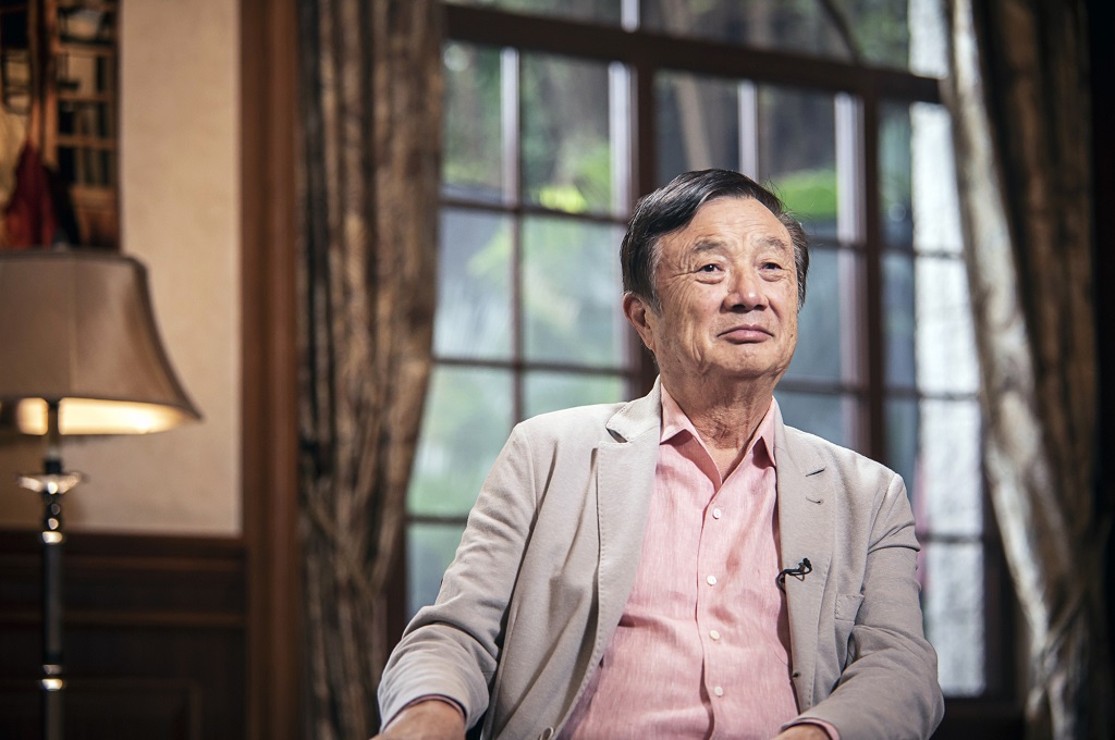 Pendiri Huawei, Ren Zhengfei memuji Apple dan mengaku sebagai penggemar perusahaan tersebut.