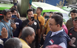 Anies Pamer Kesuksesan JakLingko ke Sejumlah Sopir Angkot Kota Bogor