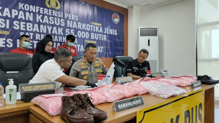 Polres Metro Jakpus Gagalkan Penyelundupan Ribuan Butir Ekstasi