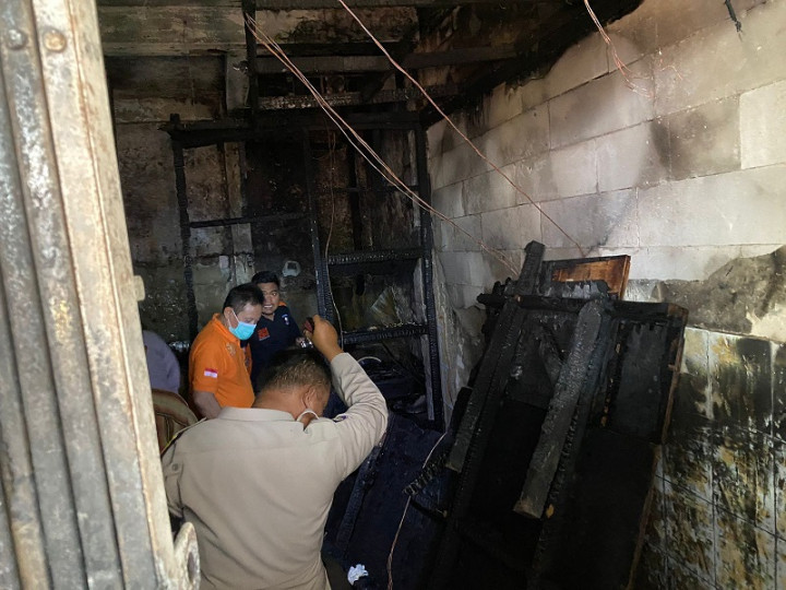 Gas Bocor Bikin Kebakaran Warteg di Gambir, 2 Tewas