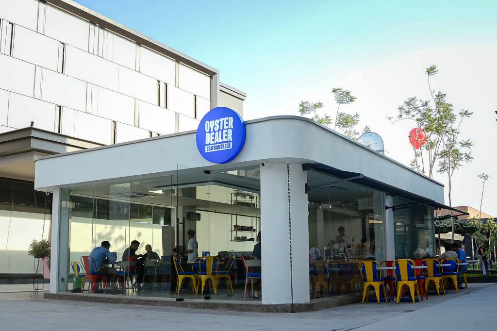 Outlet Oyster Dealer di PIK 2. Dok. Ist