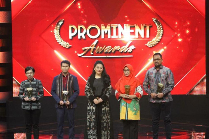 Sukses Transformasi dan Berkontribusi untuk Keuangan Negara, Pupuk Indonesia Dianugerahi Prominent Award 2023