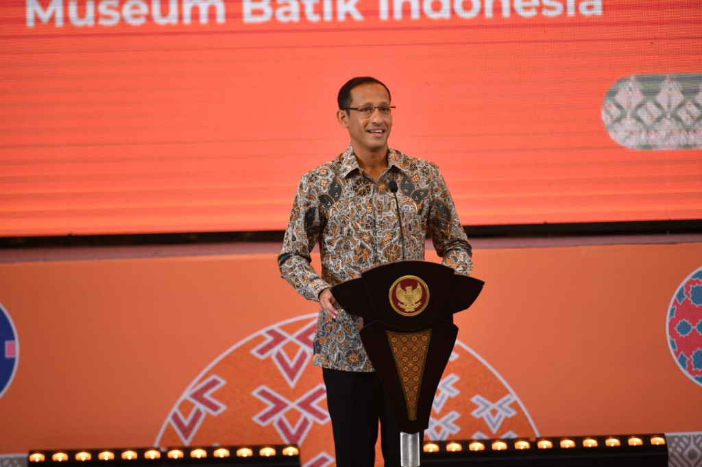 Mendikbudristek Nadiem Makarim saat meresmikan Museum Batik Indonesia. DOK Kemendikbudristek