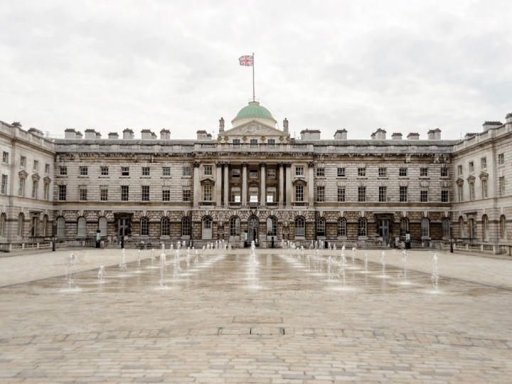 Jumlah Pelajar Indonesia yang Kuliah di Inggris Terus Meningkat