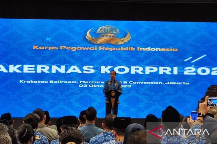Presiden ke ASN: Jangan Alergi Digitalisasi