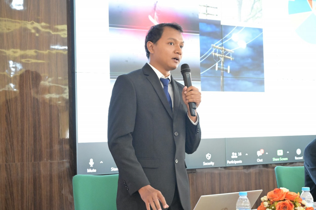 Mahasiswa Doktoral Departemen Teknik Elektro Institut Teknologi Sepuluh Nopember (ITS), Isa Hafidz. DOK ITS