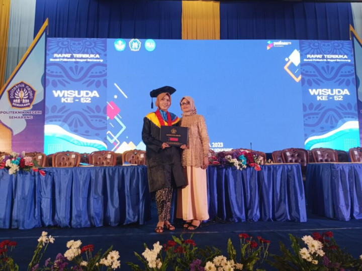 Lulusan Terdisiplin Polines, Embun Tak Pernah Bolos Kuliah