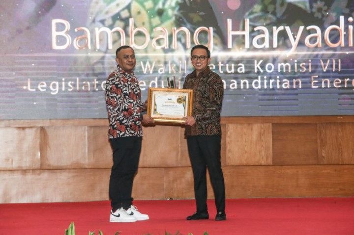 Pimpinan Komisi VII Sebut KWP Award Memotivasi Legislator Lebih Produktif