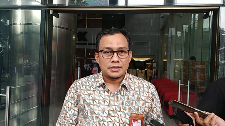Tak Laku-laku, KPK Kembali Lelang Emas 2,5 Kilogram Eks Rektor Unila