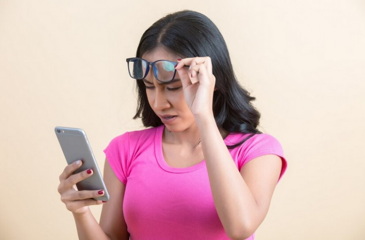 Sering Menatap Gawai, Berapa Kali Seharusnya Matamu Berkedip dalam Semenit?