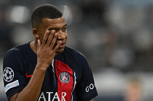 PSG Dibantai Newcastle, Mbappe Langsung Mengacir