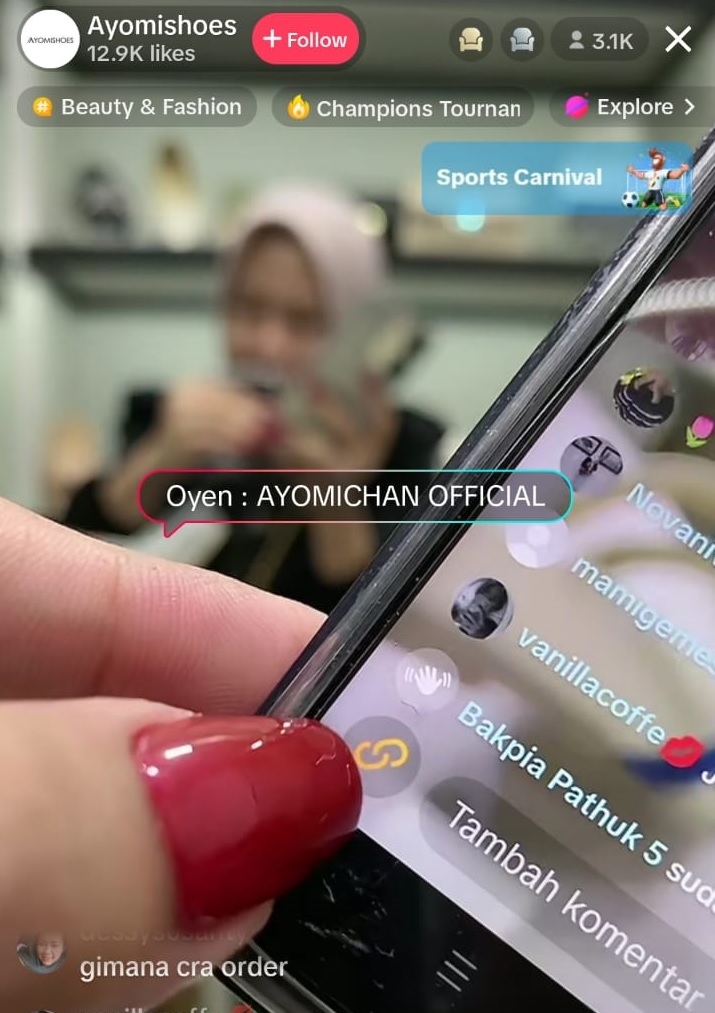 TikTok Shop Ditutup, <i>Streamer</i> Rekomendasikan <i>Check Out</i> Barang di Shopee, Tokopedia, hingga Lazada