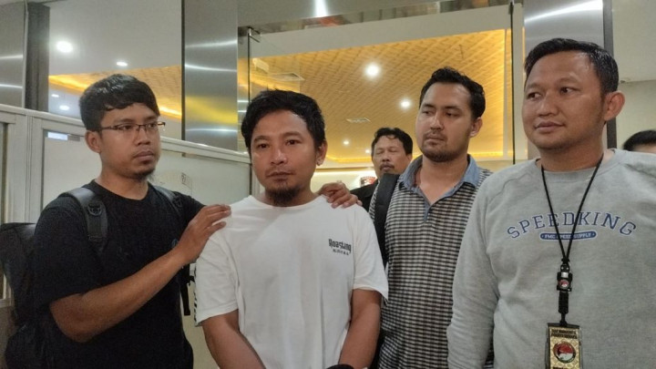 Dicecar 30 Pertanyaan, Vokalis Band Zul Zivilia Ditanya soal Jaringan Fredy Pratama