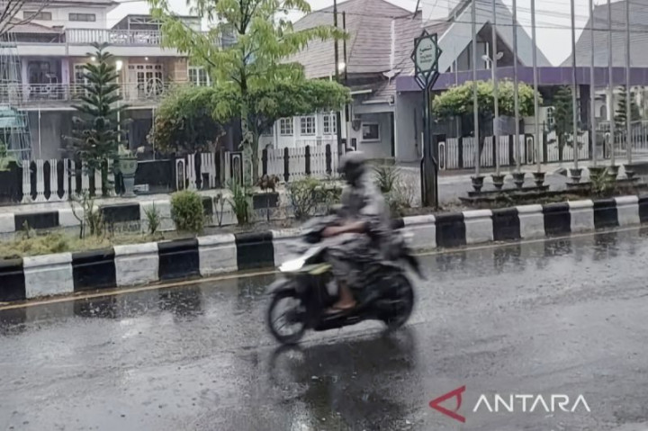 Sampit Diguyur Hujan Deras Hasil Modifikasi Cuaca