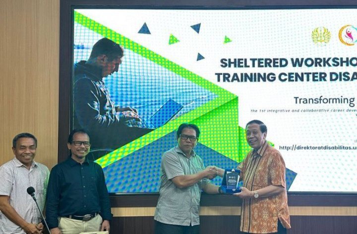 Unesa Gandeng 3 Perusahaan Siapkan Disabilitas untuk Berkarier