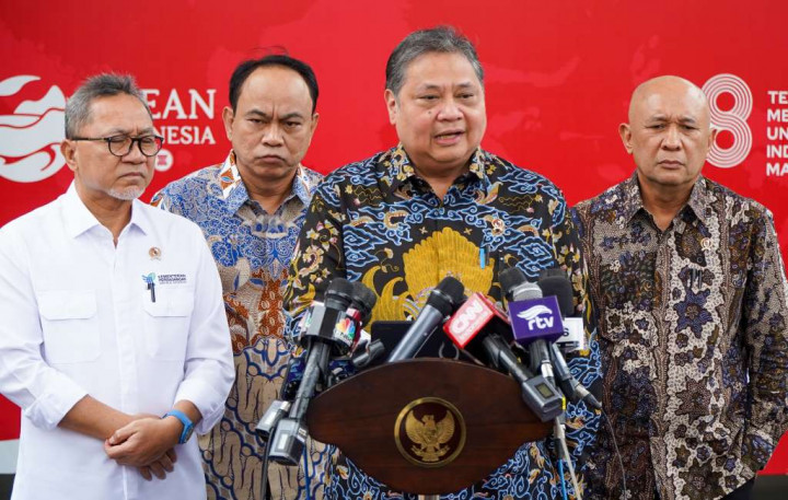 Menko Airlangga: Pemerintah Perketat Impor Komoditas Tertentu, Lindungi Industri & UMKM