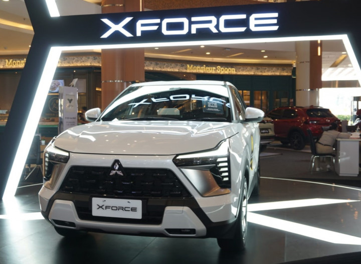 Mitsubishi XForce Tebar Pesona di Kota Padang