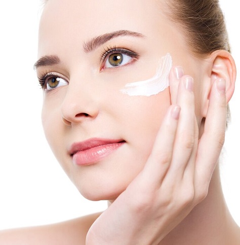 Vitamin F sangat ideal untuk menyeimbangkan kembali kulit agar tampak lebih cerah. (Foto: Ilustrasi. Dok. Freepik.com)