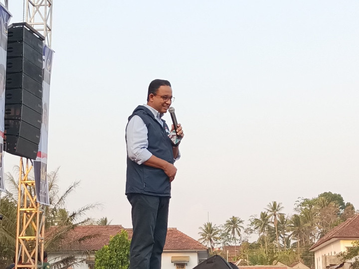 Anies Tegaskan Ekonomi Mikro Masyarakat Harus Diberi Perhatian Khusus
