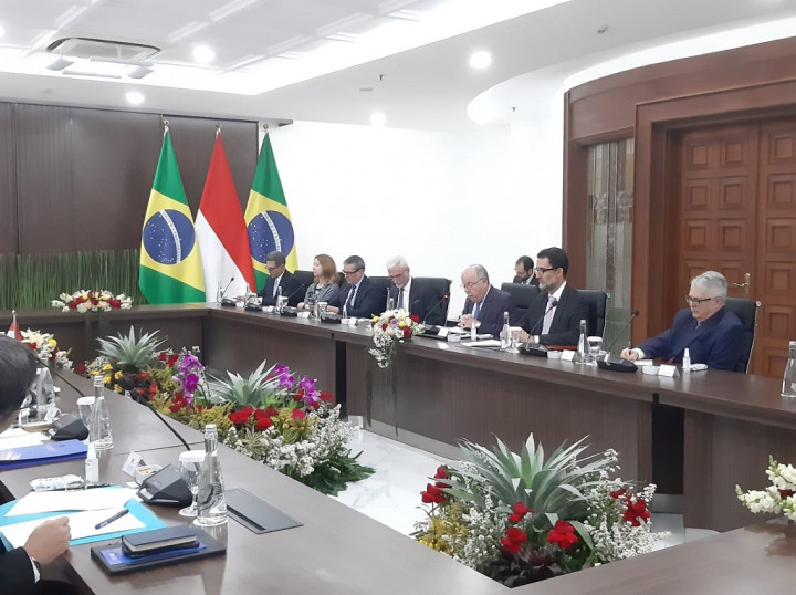 Usai Pertemuan Bilateral di Indonesia, Menlu Brasil Kecam Serangan terhadap Israel