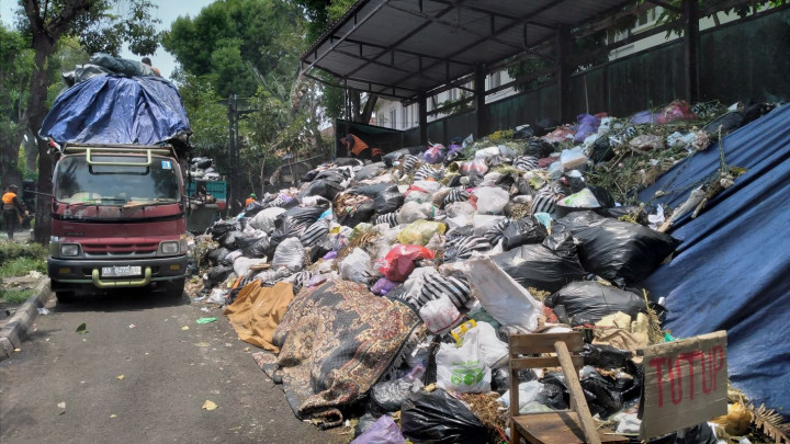 Sampah Membeludak di Depo Kotabaru Yogyakarta