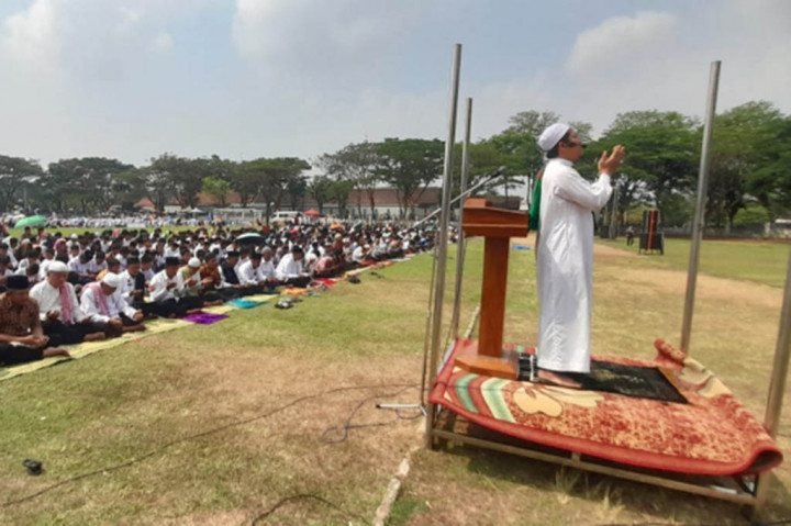 Karanganyar Gelar Salat Minta Hujan