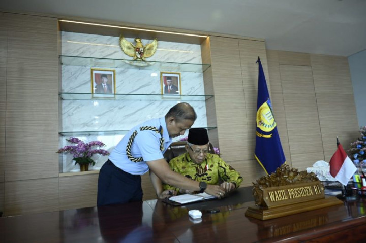 Mulai Berkantor di Papua, Wapres Mengaku Lebih Produktif