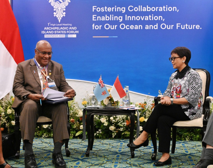 Kerja Sama Pembangunan hingga Perdagangan Dibahas Menlu RI-Fiji