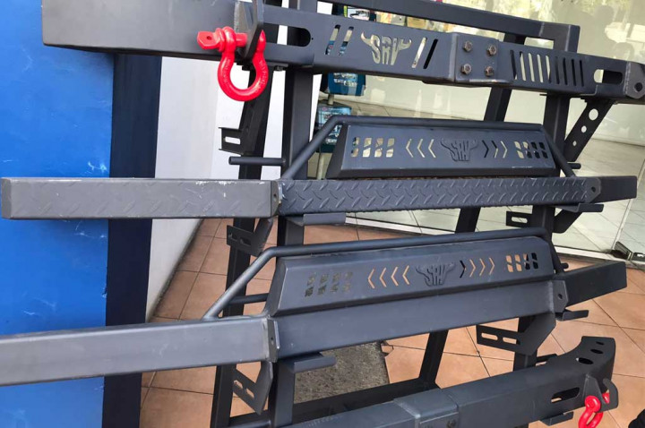 Gemar Mobil Bertampang Maskulin? Main Aksesoris SPHC Bisa Berubah Instan!