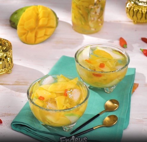 Endeus TV membagikan resep es mangga pedas ini buat pada ENDEUSiast yang bisa dikreasikan kembali di rumah. (Foto: Dok. Endeus TV)