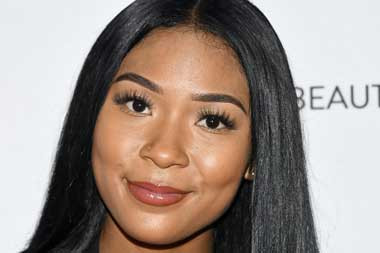 Jada Pinkett Ngaku Chris Rock Pernah Ajak Kencan