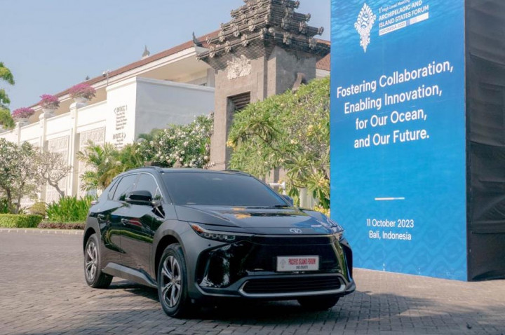 66 Unit Toyota bZ4X Sukses Antarkan Delegasi KTT AIS 2023