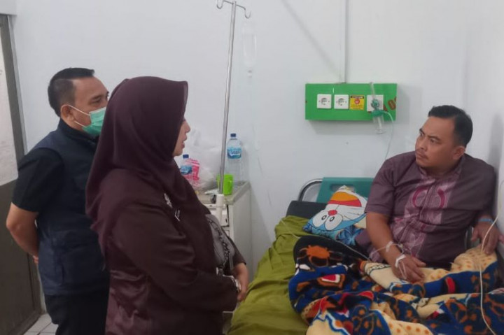 4 Korban Keracunan Satai di Garut Masih Ditangani Petugas Medis