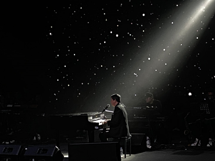 Yovie Widianto Anggap Candra Darusman Pahlawan