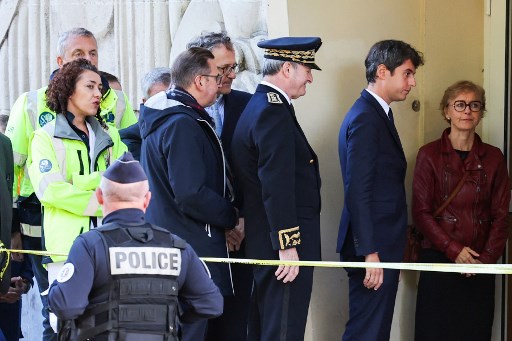 7.000 Tentara Prancis Dikerahkan usai Guru Tewas Ditikam Pria Radikal