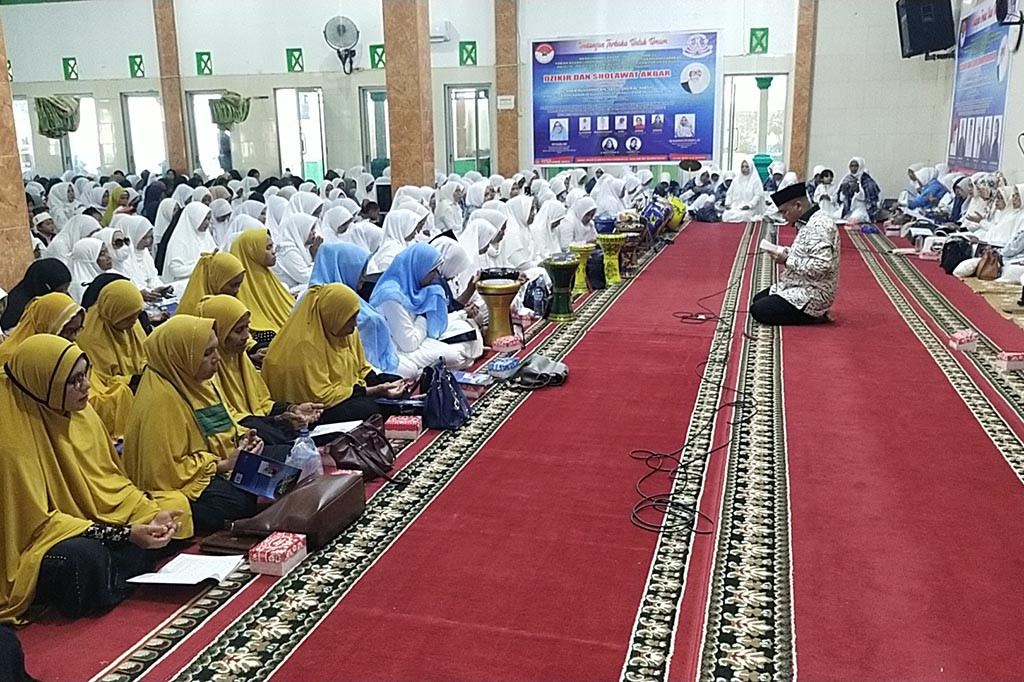 El Nino, Ribuan Jemaah di Sigi Gelar Sholat Bersama