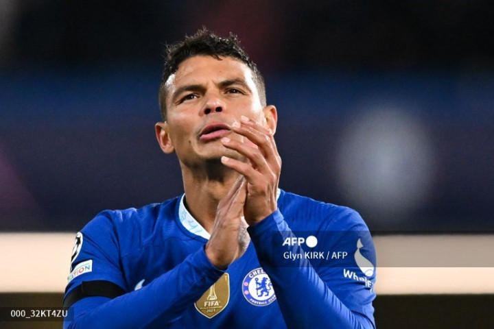 Thiago Silva Belum Putuskan Masa Depannya