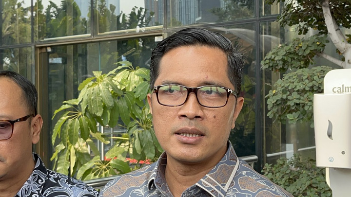 Ini Alasan Syahrul Yasin Limpo Simpan Cek Tak Bernilai