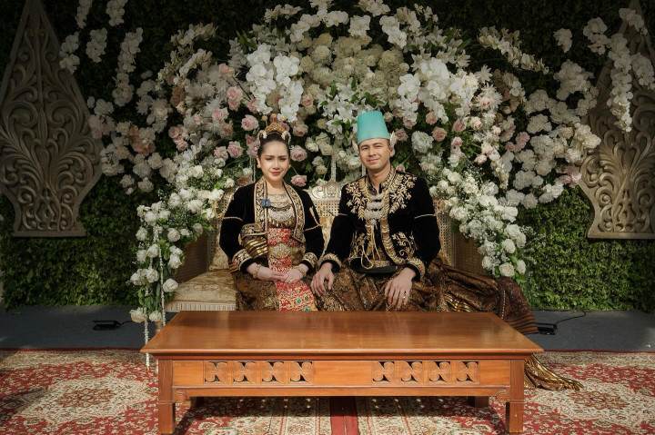 Raffi Ahmad Diam-diam 'Nikah' Lagi, Nagita Slavina: Ya, Malu lah!