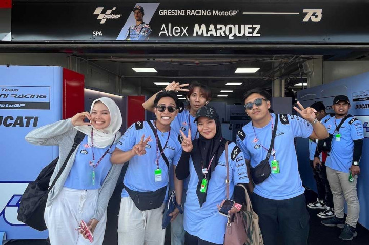Hanya Rajin Ganti Oli, Akses ke Paddock Gresini Racing pun Terbuka!