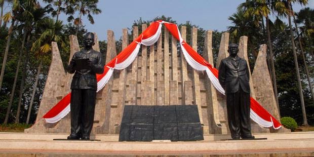 Sejarah Tugu Proklamasi, Titik Kumpul Pasangan Ganjar-Mahfud sebelum ke KPU