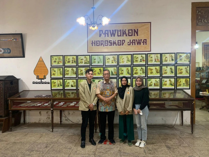 Titip Absen Kuliah Dianggap Normal, Kelima Mahasiswa UGM Ini Teliti Fenomenanya