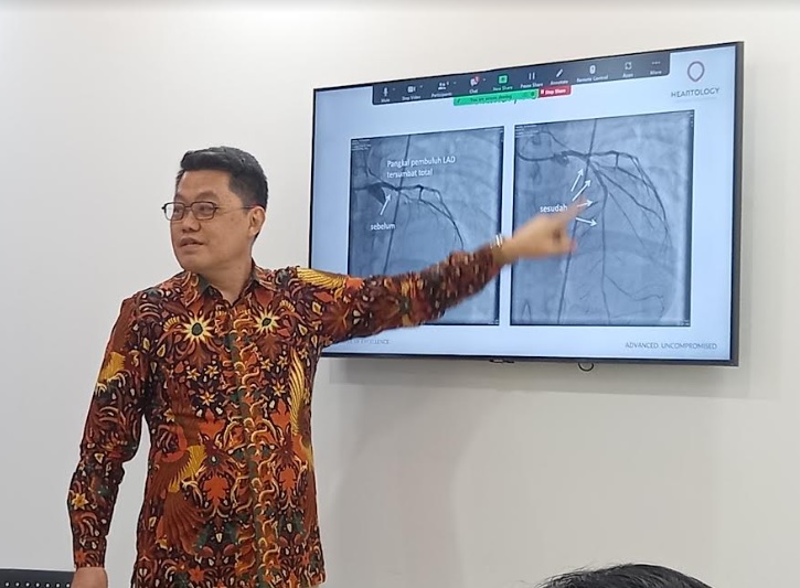 Dokter Spesialis Jantung dan Pembuluh darah dari Heartology Cardiovascular Hospital Dr. dr. Jajang Sinardja, Sp.JP(K). Dok. Aulia/Medcom