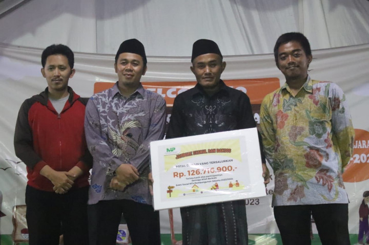 MTs Pembangunan UIN Jakarta Latih Siswa Mandiri dengan Jambore Ekskul dan Baksos