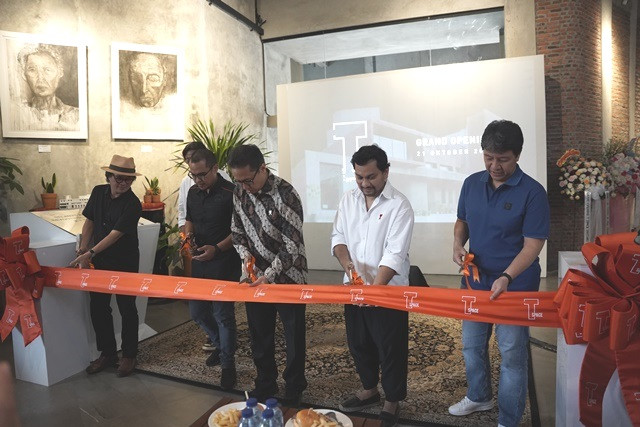 Dr. Tompi resmikan T-Space at Bintaro 9 menghadirkan One Stop Place serba lengkap. (Foto: Dok. Istimewa)