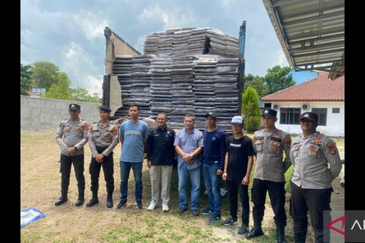 Bawaslu Bangka Tengah Awasi Pendistribusian Logistik Pemilu 2024