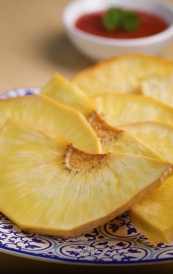 Intip trik goreng sukun bebas getah. (Foto: Dok. Endeus TV)