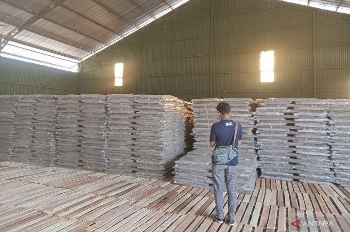 Pengawasan Logistik Pemilu 2024 di Cirebon Diperketat